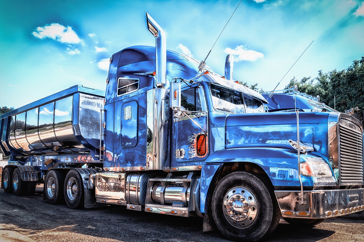 The Use of the HEMTT in Logistics Operations